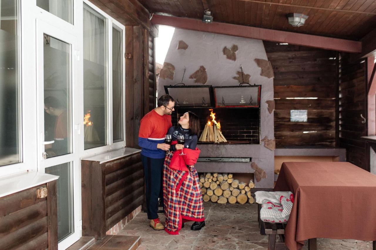 Veselyj Zajets Hotel Pirnove Luaran gambar