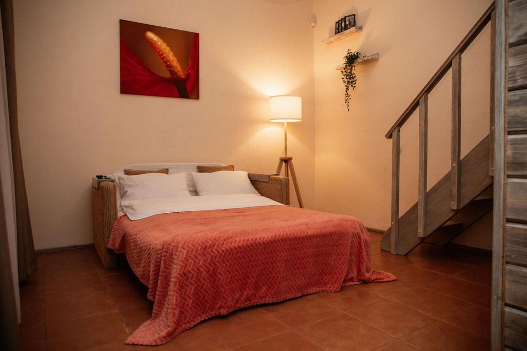 Veselyj Zajets Hotel Pirnove Luaran gambar